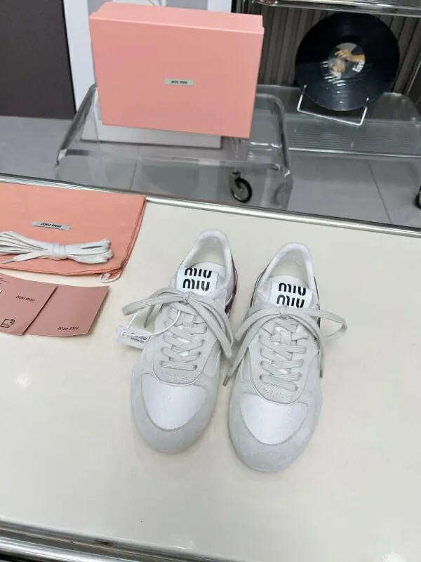 miu miu decontractees chaussures pour homme s_12664441